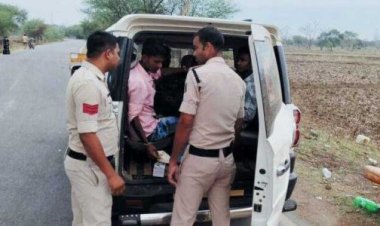 बैरियर लगाकर संदिग्ध वाहनों की जांच