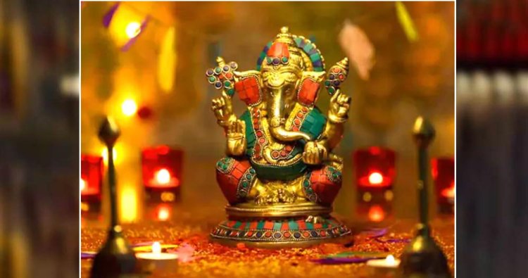 वेतन में बढ़ोतरी से लेकर सभी संकट होंगे दूर! बस भगवान गणेश को चढ़ाएं यह पांच पत्ते, देखिए फिर चमत्कार