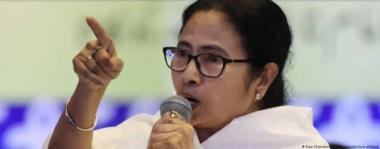 न्यायपालिका से टकराव की राह पर ममता?