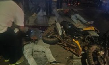 तेज गति से बाइक ट्रक में घुसी, एक मौत, एक घायल