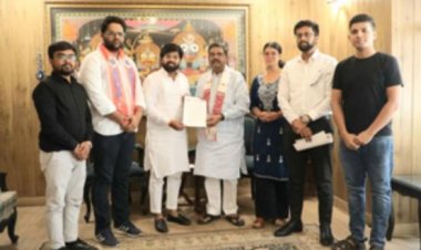 नीट परीक्षा : एबीवीपी प्रतिनिधिमंडल ने की शिक्षा मंत्री प्रधान से मुलाकात, सीबीआई जांच की मांग की