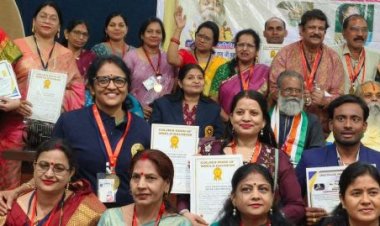 चंद्रयान-3 विश्व कीर्तिमान का विमोचन, शिक्षिका मधु की  रचना शामिल