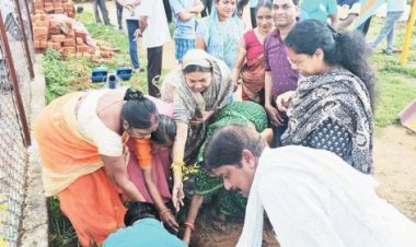 एक पौधा मां के नाम, विधायक उसेंडी ने वार्डवासियों के साथ रोपे पौधे