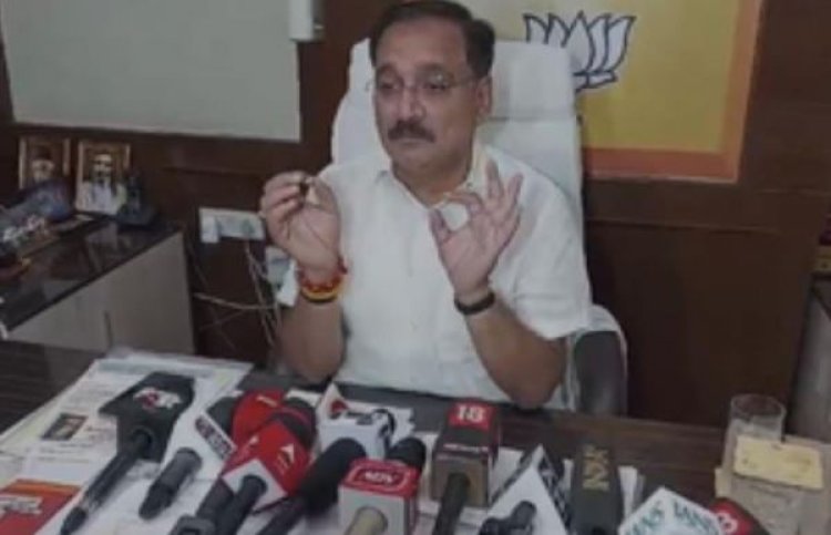 केजरीवाल को झूठ बोलने की बीमारी है : वीरेंद्र सचदेवा