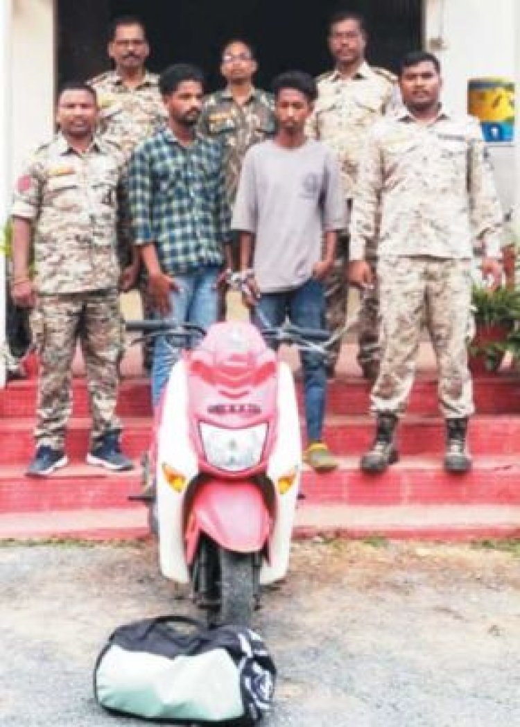 स्कूटी पर गांजा तस्करी, 2 आरोपी बंदी