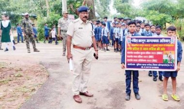 नए कानून की दी जानकारी