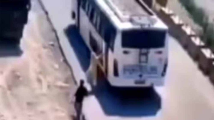 अमरनाथ से लौटी बस के ब्रेक फेल, कैसे खाई में गिरने से सैनिकों ने बचाया