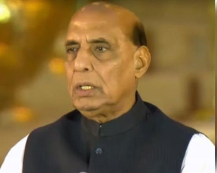 कठुआ आतंकी हमला : राजनाथ सिंह ने कहा, शहीदों के परिजनों के साथ खड़ा है राष्ट्र