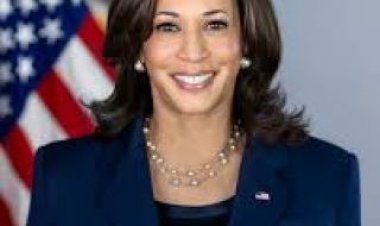 हैरिस ने डेमोक्रेटिक पार्टी की उम्मीदवारी स्वीकार की