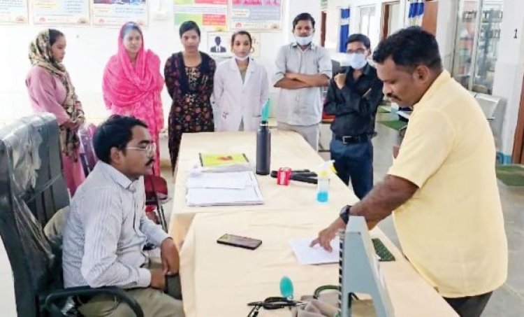 अस्पताल में न डॉक्टर थे न स्टाफ, मरीज की मौत