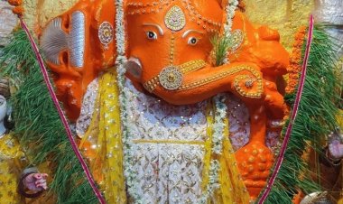 देवास के नागदा में भगवान की महाभारतकालीन प्राचीन गणेश प्रतिमा:पांच बुधवार दर्शन करने से पूरी होती है मनोकामना