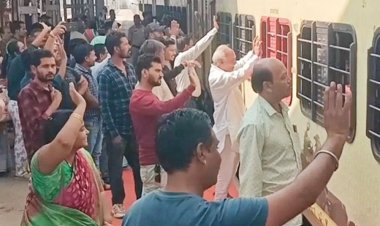 मुख्यमंत्री तीर्थ दर्शन योजना:विदिशा से 300 यात्रियों का जत्था अयोध्या के लिए रवाना; विधायक ने दी शुभकामनाएं