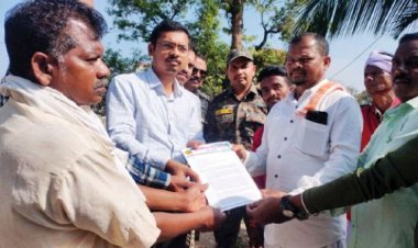 मांगों को लेकर बस्तरिया राज मोर्चा ने राज्यपाल के नाम ज्ञापन सौंपा