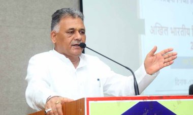 भारत-केंद्रित-शिक्षा-से-समृद्ध-पाठ्यक्रम-निर्माण-के-लिए-भारतीय-दृष्टिकोण-की-आवश्यकता-है:-मंत्री-परमार