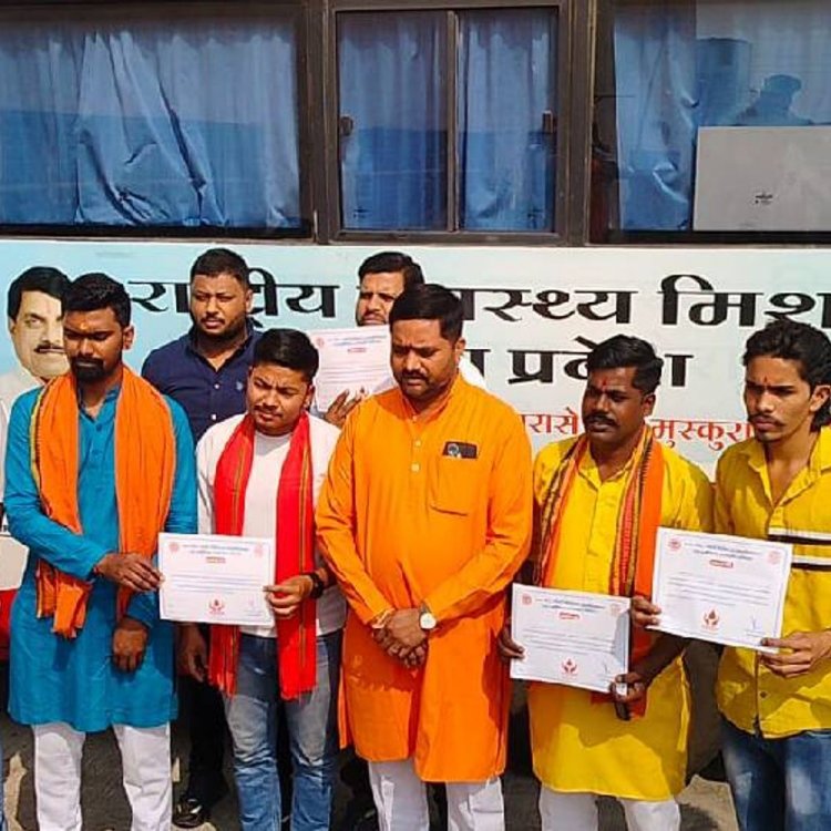 हुतात्मा दिवस पर विश्व हिंदू परिषद का रक्तदान कार्यक्रम:शहीद कोठारी बंधुओं को दी श्रद्धांजलि