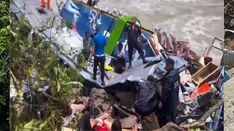 पाकिस्तान में बड़ा हादसा शादी में शामिल होने जा रहे लोगों से भरी बस सिंधु नदी में गिरी, 26 मरे