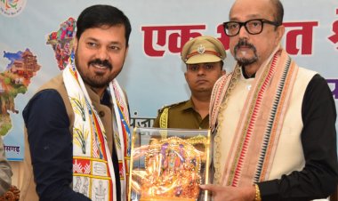 सांस्कृतिक विविधता हमें समृद्ध और शक्तिशाली बनाती है – राज्यपाल डेका सांस्कृतिक विविधता हमें समृद्ध और शक्तिशाली बनाती है