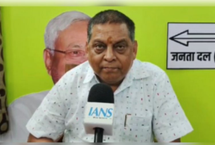 छात्र आंदोलन के पीछे राजनीतिक षड्यंत्र की पुष्टि, प्रशांत किशोर राजनीति में अभी 'किशोर' : नीरज कुमार