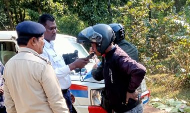 Jashpur Police: शराब पीकर गाड़ी चलाना पड़ने लगा महंगा”इस साल 50 से अधिक शराब पीकर वाहन चलाने वालों पर पुलिस ने की कार्यवाही”बिना हेलमेट व बिना सीट बेल्ट के वाहन चलाने वालों पर भी पुलिस हुई सख्त…. पढ़िए पूरी खबर