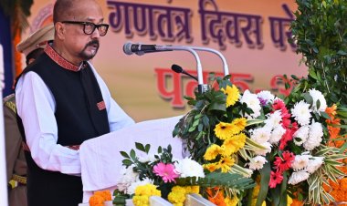 रायपुर : राज्यपाल ने गणतंत्र दिवस समारोह में वीरता शौर्य एवं उत्कृष्ट सेवा के लिए पद अलंकरण से किया सम्मानित   