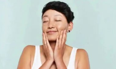 Skin Tightening: स्किन टाइटनिंग के लिए अपनाएं ये आसान टिप्स, ग्लो करेगा चेहरा