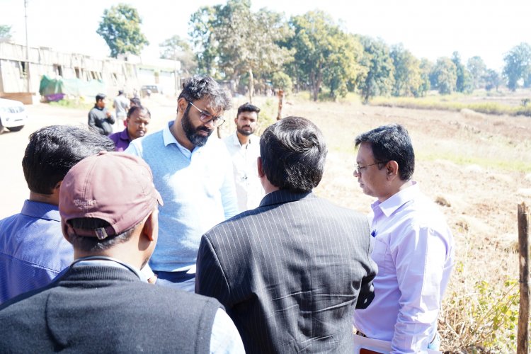 जशपुर:सन्ना तहसील में बनेगी तीरंदाजी अकादमी "कलेक्टर श्री रोहित व्यास ने तीरंदाजी अकादमी हेतु प्रस्तावित स्थल का किया निरीक्षण.... पढ़िए पूरी खबर