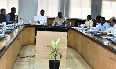 रायपुर: वित्त मंत्री की बजट प्रस्ताव पर मंत्री स्तरीय चर्चा