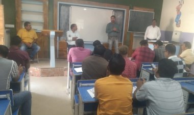 जशपुर:नगरीय निकाय निर्वाचन के मतों की गणना हेतु दिया गया प्रशिक्षण नगर पंचायत कोतबा, कुनकुरी, बगीचा में मतगणना की दी गयी जानकारी....