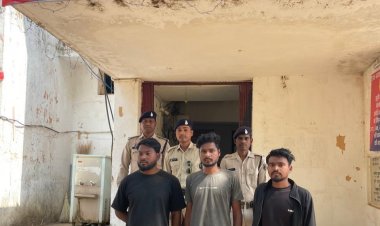 ब्रेकिंग जशपुर: जशपुर पुलिस ने राजपुर, जिला बलरामपुर से छुड़ाया अपहृत व्यक्ति को आरोपियों के चंगुल से, आरोपियों को किया गिरफ्तार,भेजा जेल...