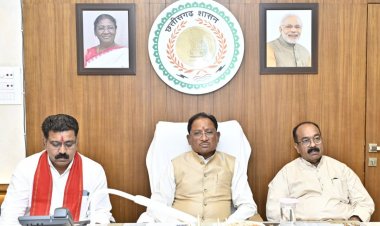 रायपुर:मुख्यमंत्री श्री साय ने मनरेगा कार्यों को गुणवत्तापूर्ण और समयबद्ध रूप से पूरा करने के दिए निर्देश,मनरेगा को अन्य योजनाओं से जोड़कर ग्रामीण विकास की गति तेज करने पर दिया गया जोर...