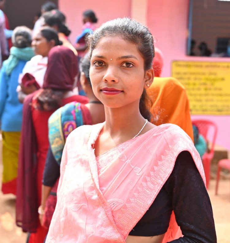 असिन्ता बाई और अलमा बाई ने किया मतदान