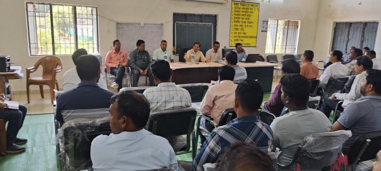 जशपुर: किसानों का बनेगा डिजिटल फार्मर आईडी ,किसानों को मिलेगा 11 अंकों का पहचान पत्र ,किसानों को प्रधानमंत्री किसान सम्मान निधि योजना, किसान क्रेडिट कार्ड, आदि अन्य योजनाओं का मिलेगा लाभ....