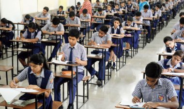 रायपुर : मुख्यमंत्री श्री विष्णुदेव साय ने दसवीं और बारहवीं के बोर्ड परीक्षार्थियों को दी शुभकामनाएं...