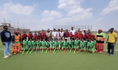 जशपुर:खेलो इण्डिया के तहत अस्मिता सिटी लीग हॉकी प्रतियोगिता सम्पन्न, तीन महिला टीम ने भाग लेकर अपने जौहर का किया बेहतरीन प्रदर्शन, कन्या क्रीड़ा परिसर जशपुर ने प्राप्त किए प्रथम स्थान