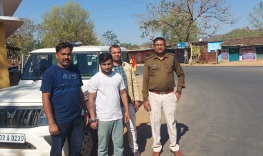 Crime News Jashpur: सन्ना थाना क्षेत्र में लाठी डंडे से पहाड़ी कोरवा की बेरहमी से हत्या”फरार आरोपी गुजरात से गिरफ्तार…. पढ़िए पूरी खबर