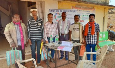 जशपुर:आदिम जाति सेवा सहकारी समितियों में क्षेत्र किसानों को जोड़ने किया गया कार्यक्रम का आयोजन, 210 नये किसानों को समितियों में नवीन सदस्य के रूप में किया गया शामिल