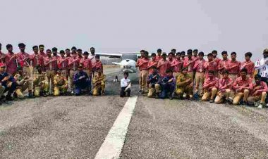 जशपुर:एयर स्कावाड्रम प्रशिक्षण एयरपोर्ट आगडीह में संकल्प के छात्र प्रत्यक्ष रूप से हुए रूबरू, संकल्प शिक्षण संस्थान के 36 एवं एनसीसी के 15 छात्रों को एयर विंग कैरियर की दी गई विस्तृत जानकारी...