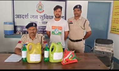 अवैध शराब बिक्री करने वालो के विरूद्ध ताबड़तोड़ कार्यवाही थाना चांपा एवं थाना पामगढ़ पुलिस की त्वरित कार्यवाही