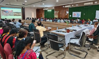 जशपुर:कलेक्टर की अध्यक्षता में भूजल प्रबंधन पर एक दिवसीय प्रशिक्षण कार्यक्रम का हुआ आयोजन,जशपुर जिले में वर्षा जल संचयन समय की आवश्यकता- डॉ.नायक