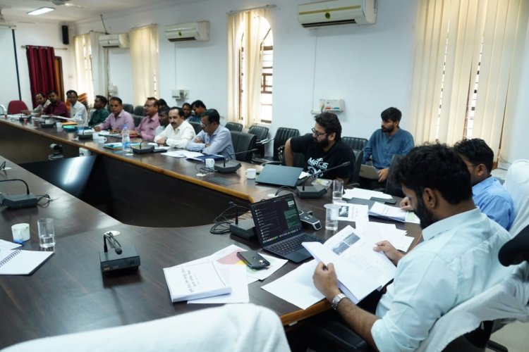 जशपुर:जशपुर में उद्यानिकी फसलों के उत्पादन एवं प्रसंस्करण हेतु बनाई जाएगी योजना"कृषकों की आय बढ़ाने कलेक्टर ने कृषि संबंधित विभागों से की समीक्षा