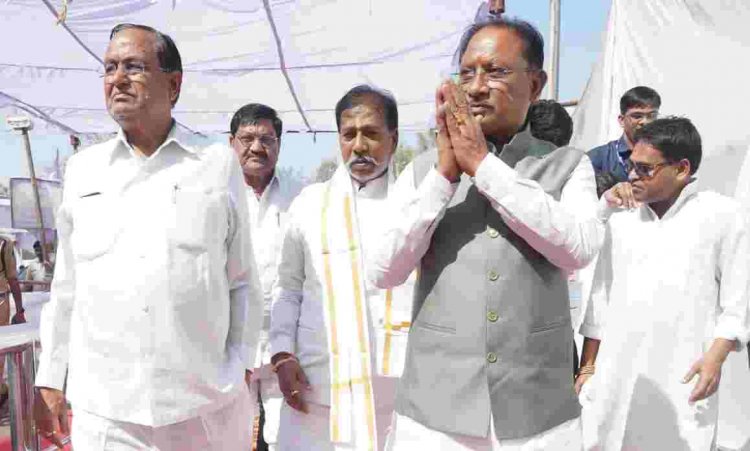 रायपुर:गिरौदपुरी मेला की राशि 25 लाख से बढ़ाकर 50 लाख करने तथा मेला परिसर के मुख्य प्रवेश द्वार से मुख्य मंदिर तक स्थाई शेड निर्माण की घोषणा