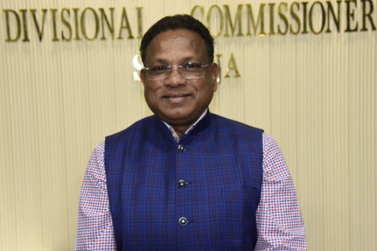 अम्बिकापुर : सरगुजा कमिश्नर के संभागीय भ्रमण का कार्यक्रम जारी"10 मार्च को जशपुर दौरे पर.... पढ़िए पूरी खबर