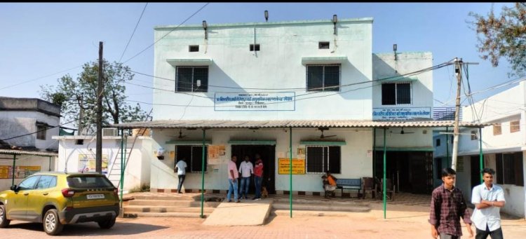 सफलता की कहानी:जशपुर जिले में स्वास्थ्य सुविधाओं के विस्तार से झारखंड के लोगों को भी लाभ ,लोदाम सीएचसी पिछले एक साल में 62 झारखंड राज्य के निवासियों की हुई सामान्य प्रसव...