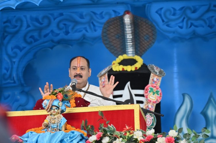 जशपुर:सात दिवसीय महाशिवपुराण कथा का भव्य समापन"पंडित श्री मिश्रा ने सफल आयोजन के लिए जिला प्रशासन, पुलिस प्रशासन, आयोजन समिति को दिया धन्यवाद"कथा को 272 देश विदेश के शिव भक्तों ने भी सुना....