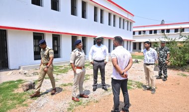 जशपुर:कलेक्टर और एस एस पी ने जिला जेल का किया आकस्मिक निरीक्षण,बंदियों से बात करके उनकी समस्याओं की भी जानकारी ली ,मोबाइल, नशीली पदार्थ और अवैध समान नहीं रखने की सख्त हिदायत दी गई भोजन की गुणवत्ता का विशेष ध्यान रखने के निर्देश