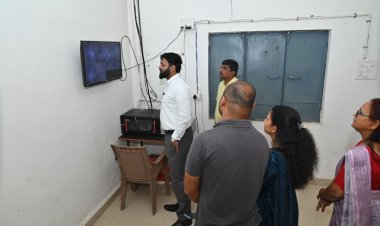 कलेक्टर ने जशपुर बाल सम्प्रेक्षण गृह और बालिका खुला आश्रय गृह का किया आकस्मिक निरीक्षण, भोजन की गुणवत्ता सी सी टी कैमरा, सुरक्षा व्यवस्था की ली जानकारी ,बच्चों का बौद्धिक विकास के साथ शिक्षा की मुख्य धारा से जोड़ने के निर्देश