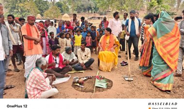 जशपुर: विधायक श्रीमती रायमुनी भगत ने सन्ना/मनोरा में लगभग 25 लाख रू के विभिन्न निर्माण कार्यों का किया भूमिपूजन.... पढ़िए पूरी खबर