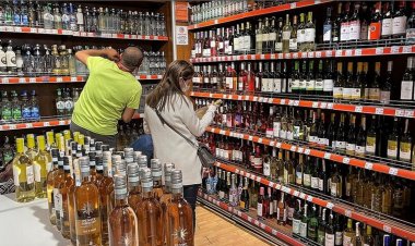 जशपुर: जिले के शराब प्रेमियों के लिए खुशखबरी " शराब की 7 नई दुकानें खुलने की उम्मीद" एक पंचायत से मिला प्रस्ताव लेकिन प्रस्ताव भी...... पढ़िए पूरी खबर