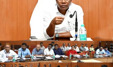 जिला स्तरीय परामर्शदात्री एवं पुनर्विक्षा समिति की बैठक संपन्न"केसीसी, मुद्रा ऋण एवं जनकल्याणकारी योजनाओ का लाभ अधिक से अधिक पात्र हितग्राहियों को मिले - सीईओ