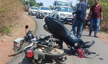 जशपुर न्यूज: दो मोटरसाइकिल में जबरदस्त भिड़ंत "PDS संचालक की मौके पर मौत" 2 अन्य घायल... पढ़िए पूरी खबर